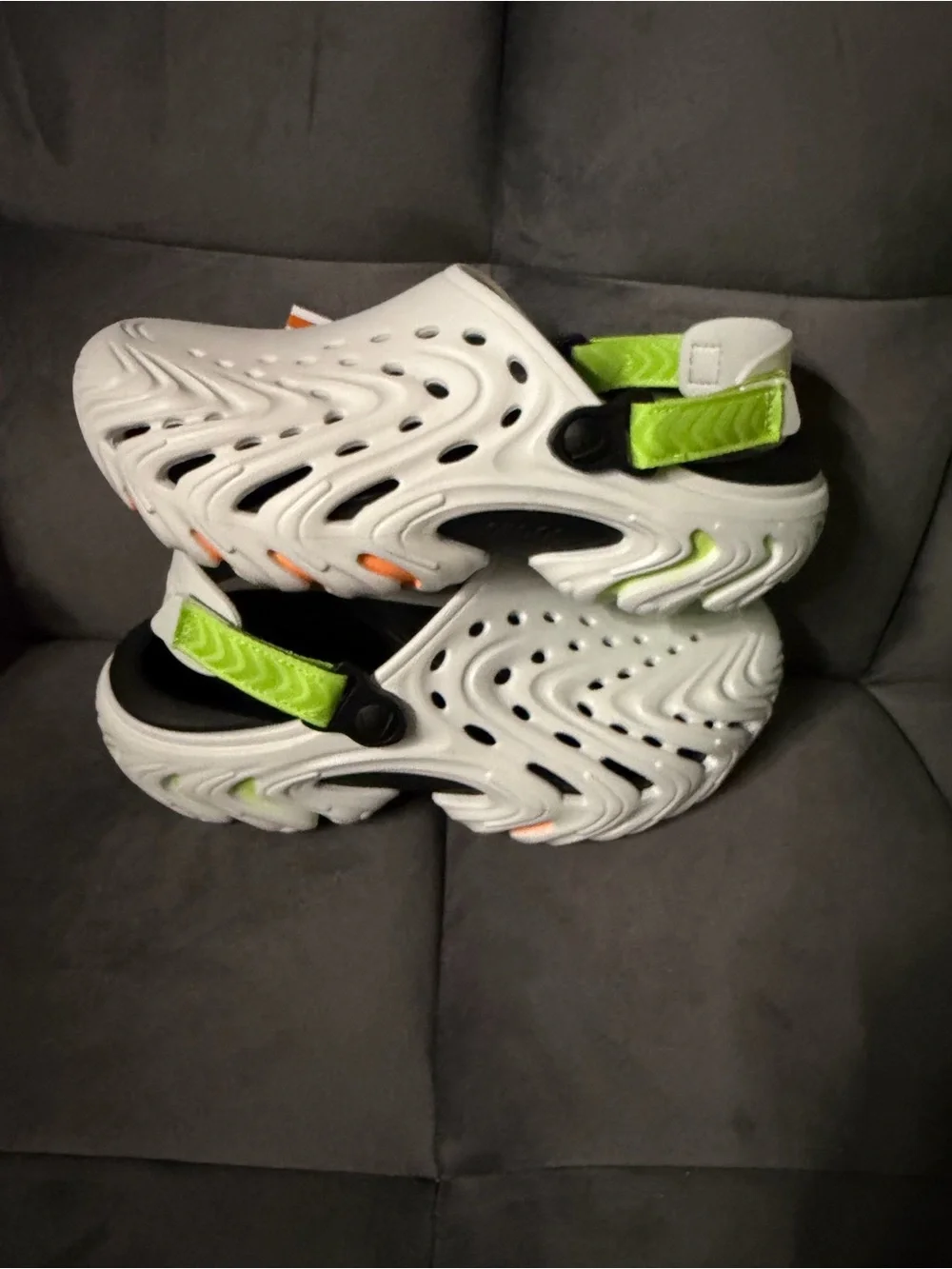 Crocs Echo 2 Moon Burst Men’s 8 Woman’s 10 NIB